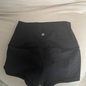 Lululemon align short